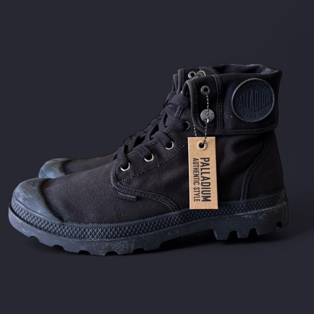 Palladium Men's Black Baggy Canvas Boots